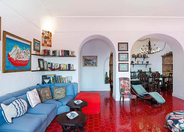 Luna Rossa, Appartement