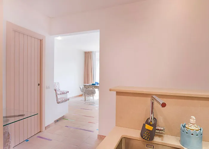 Luna Rossa, Apartmán